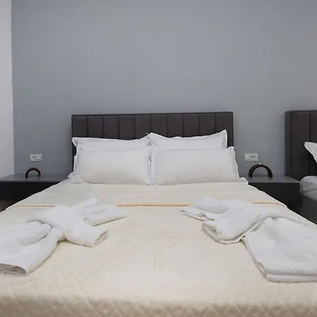 Berat Central Apartment * 培拉特