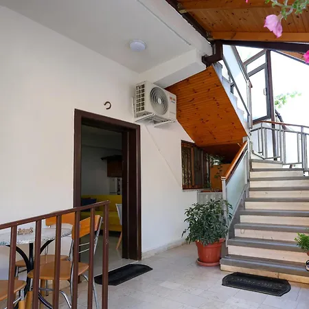 Berat Central Apartment Appartamento Berat