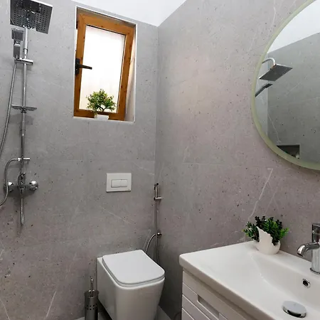 Berat Central Apartment *