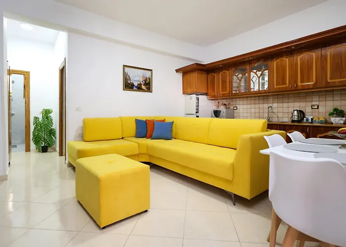 Berat Central Apartment * Berat